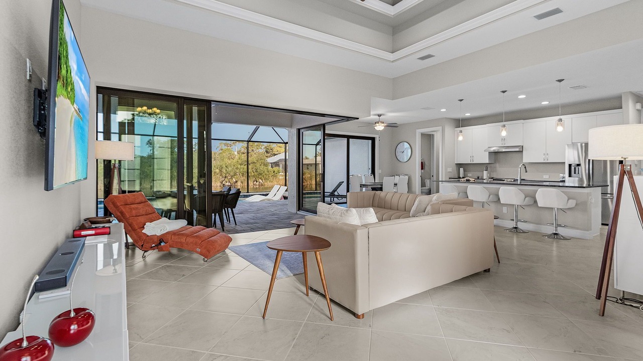 Photo of Livingroom in South Gulf Cove