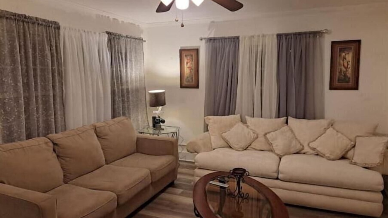 Photo of Livingroom in Tallahassee