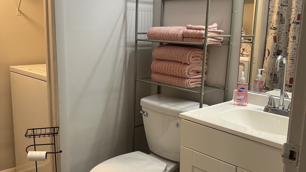 Photo of Bathroom in Okeechobee