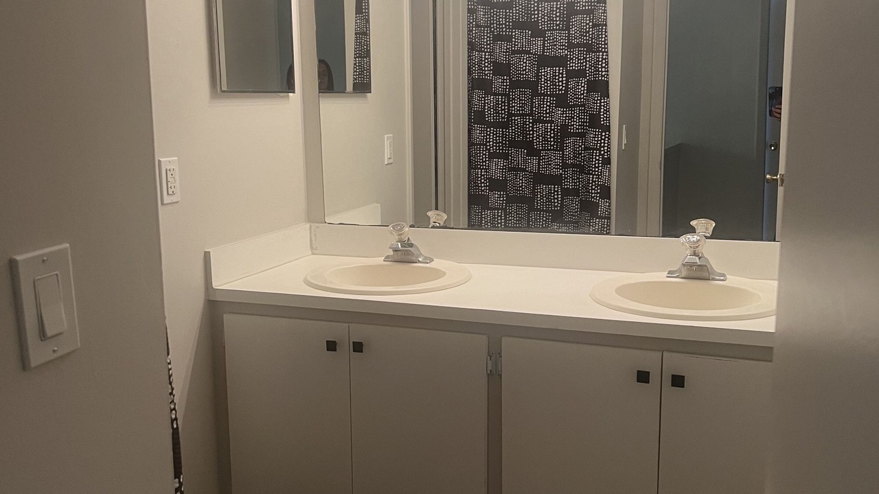 Photo of Bathroom in Okeechobee