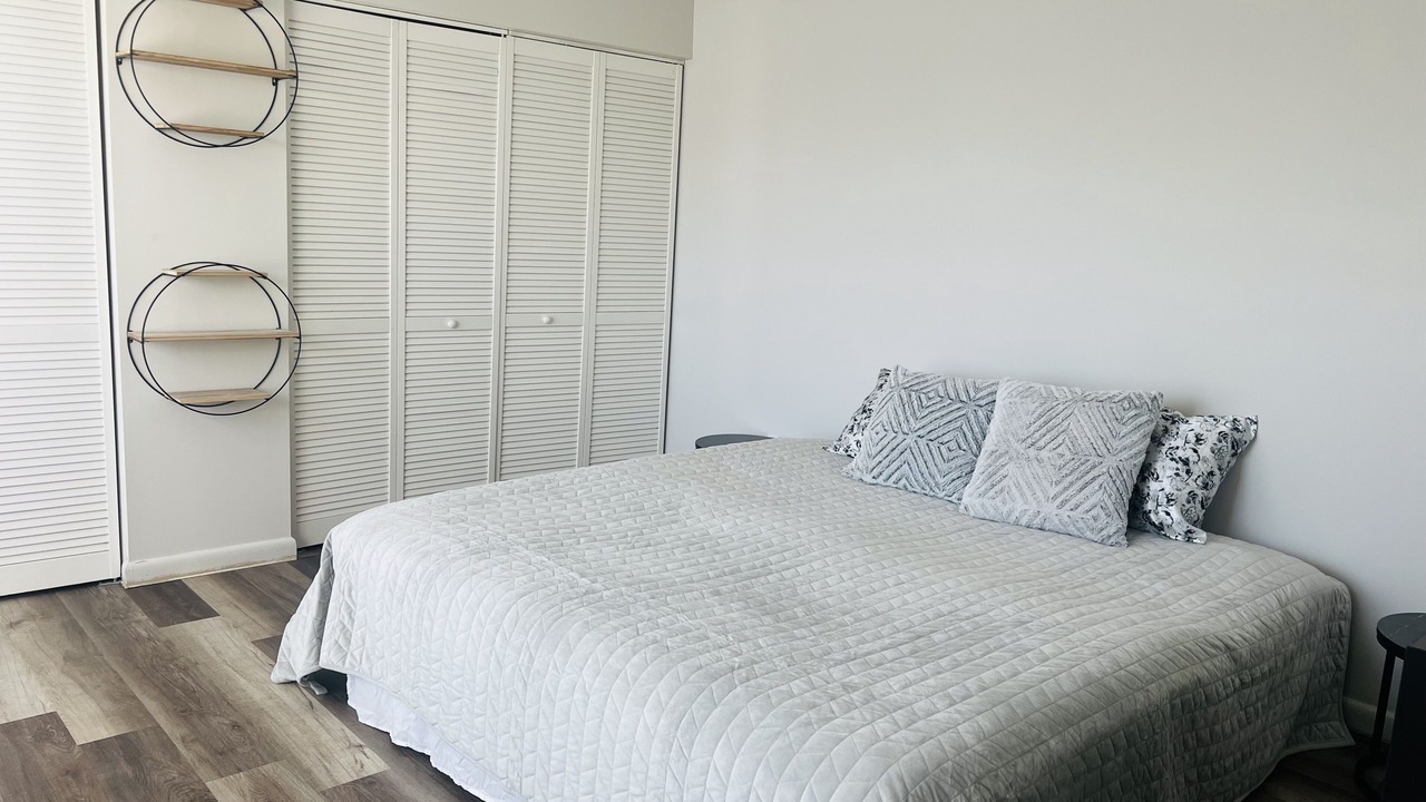 Photo of Bedroom in Okeechobee
