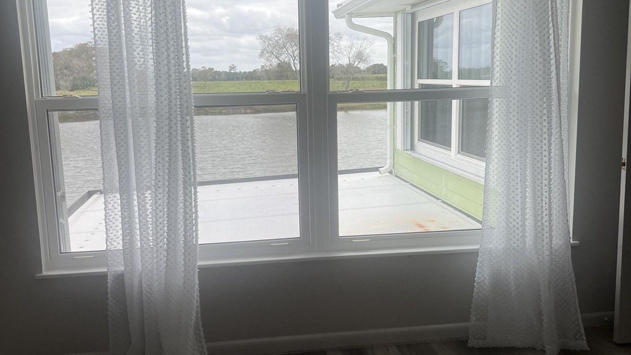 Photo of Bedroom in Okeechobee