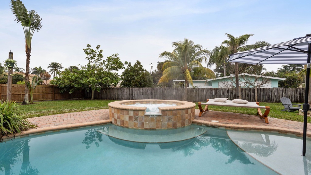 Photo of Outdoor in Lake Clarke Shores