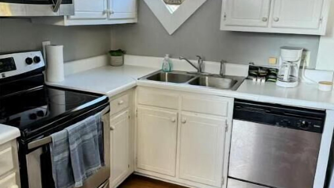 Photo of Kitchen in Central Business District