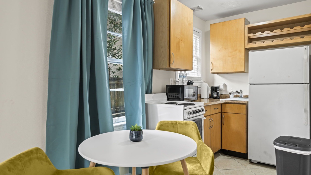 Photo of Kitchen in Neptune Beach