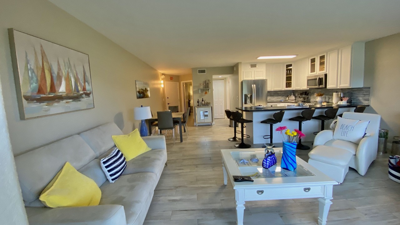 Photo of Livingroom in Florida North Atlantic Coast