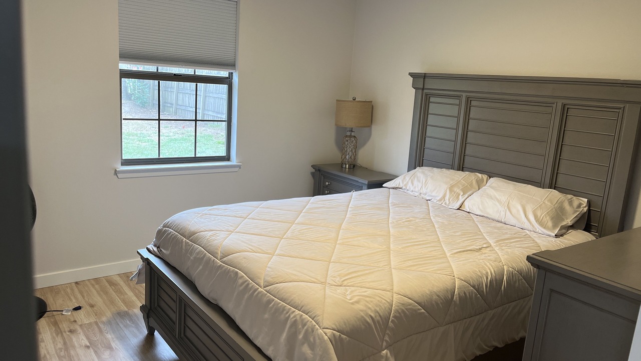 Photo of Bedroom in Foley