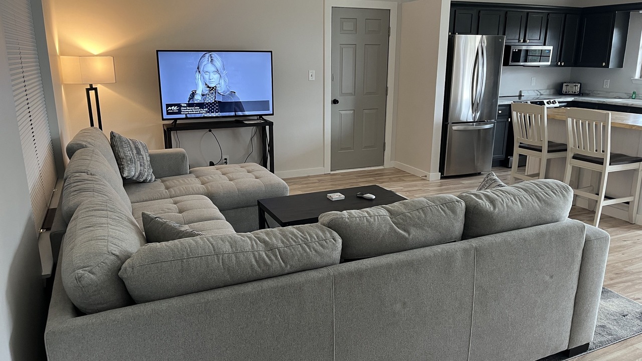Photo of Livingroom in Foley