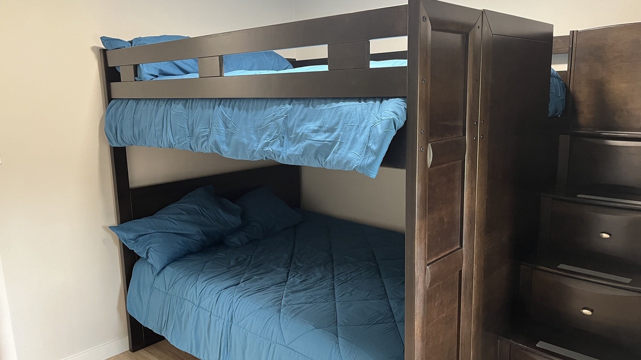 Photo of Bedroom in Foley