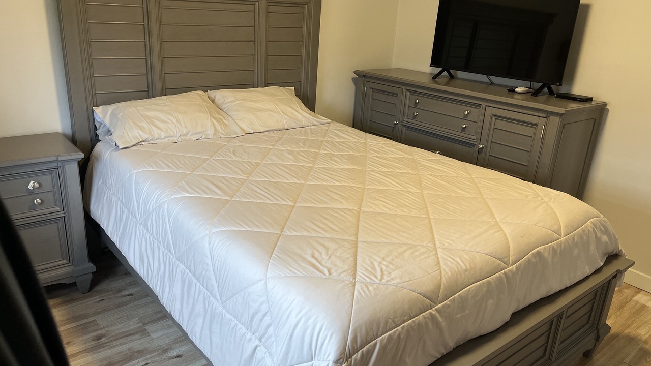 Photo of Bedroom in Foley