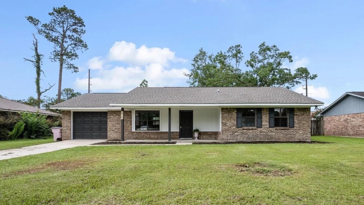 Photo of Outdoor in Foley