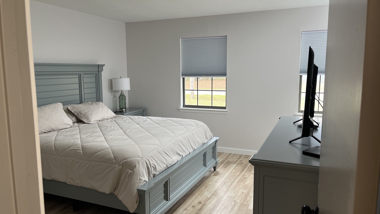 Photo of Bedroom in Foley