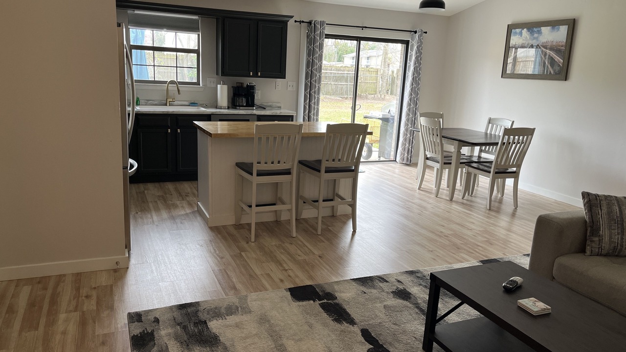 Photo of Livingroom in Foley