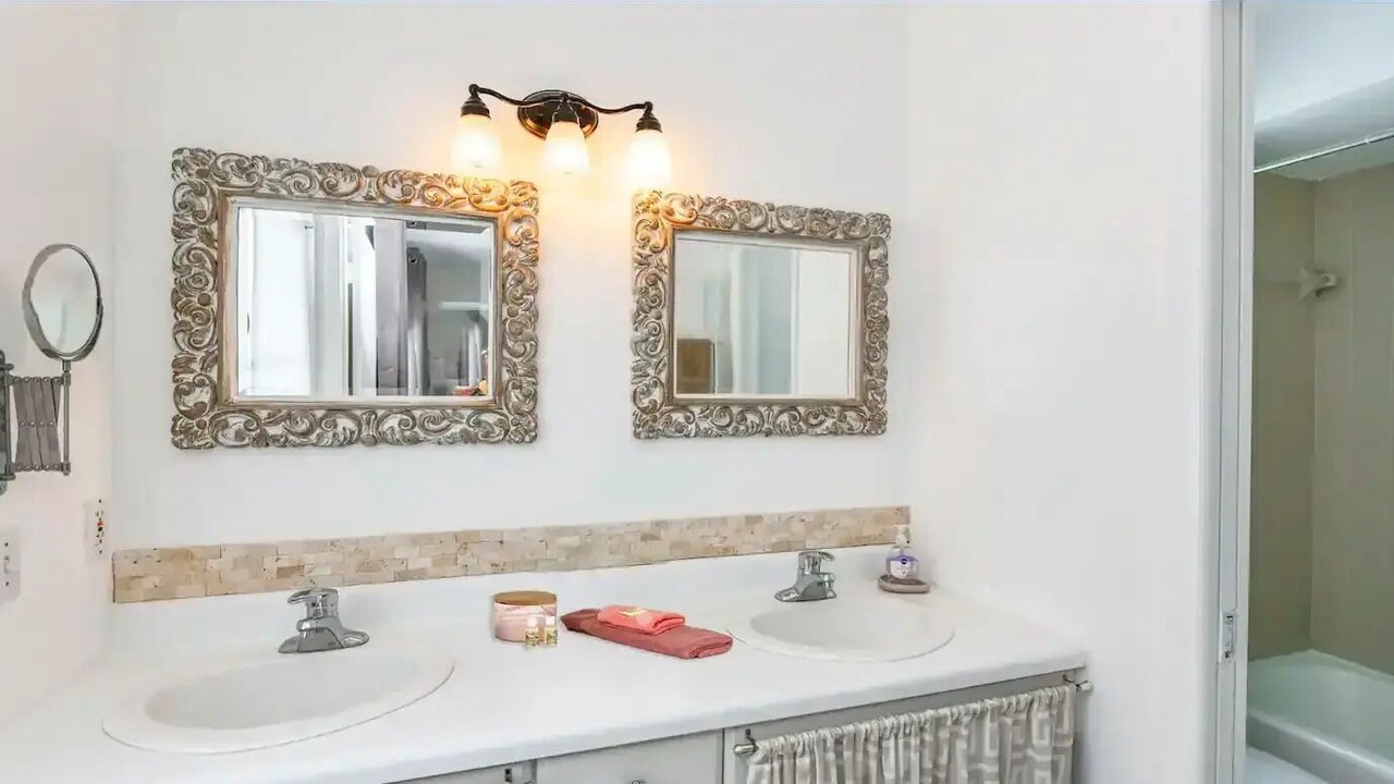 Photo of Bathroom in Riverview Estates