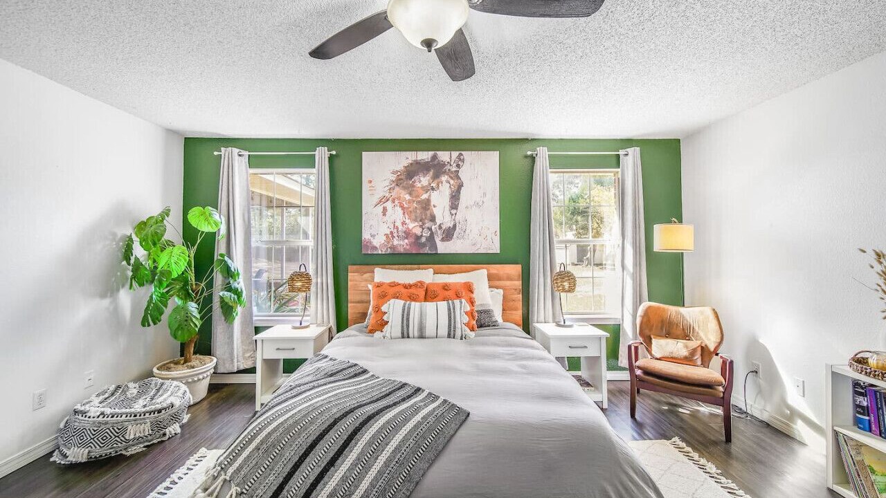 Photo of Bedroom in Pensacola