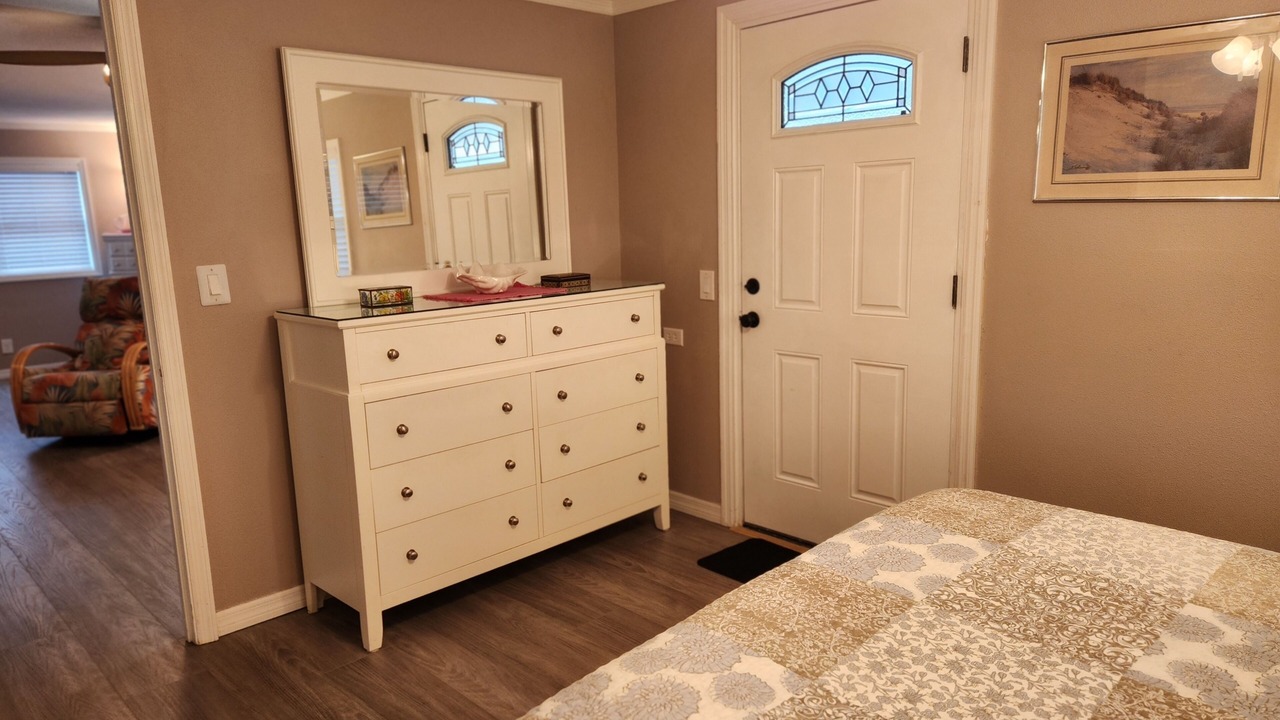 Photo of Bedroom in Bradenton Beach