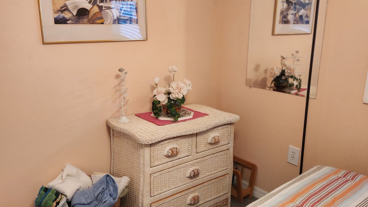 Photo of Bedroom in Bradenton Beach