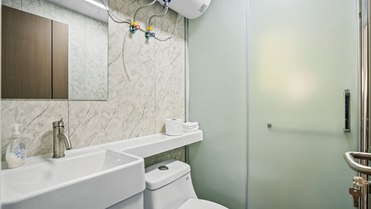 Photo of Bathroom in Hollywood
