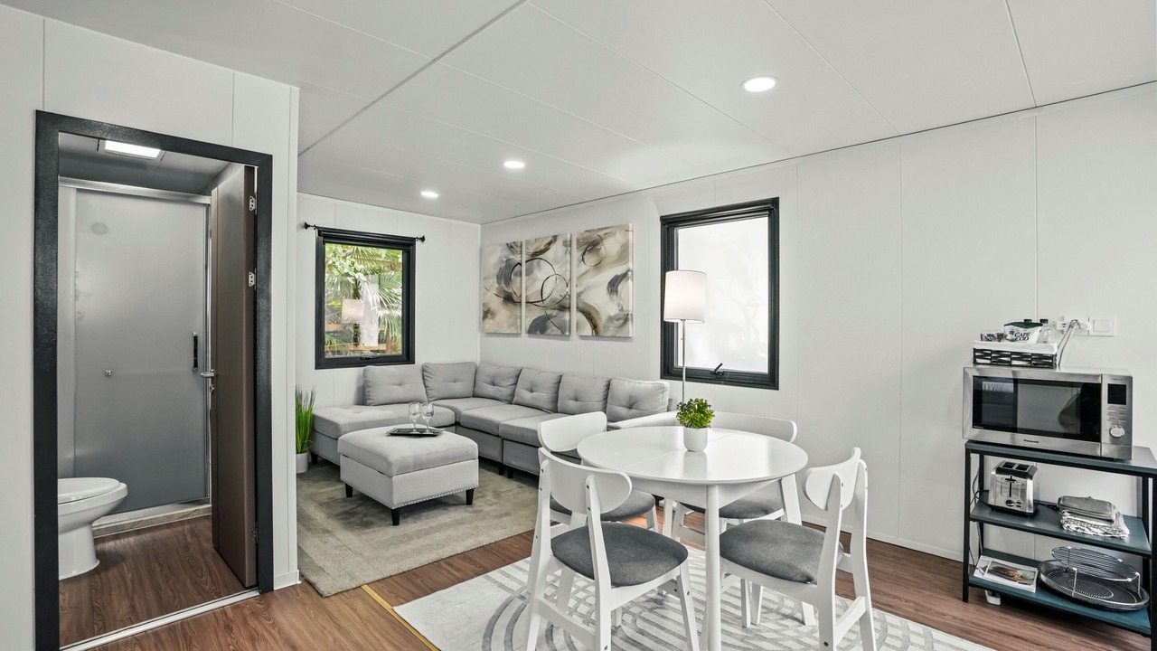 Photo of Livingroom in Hollywood