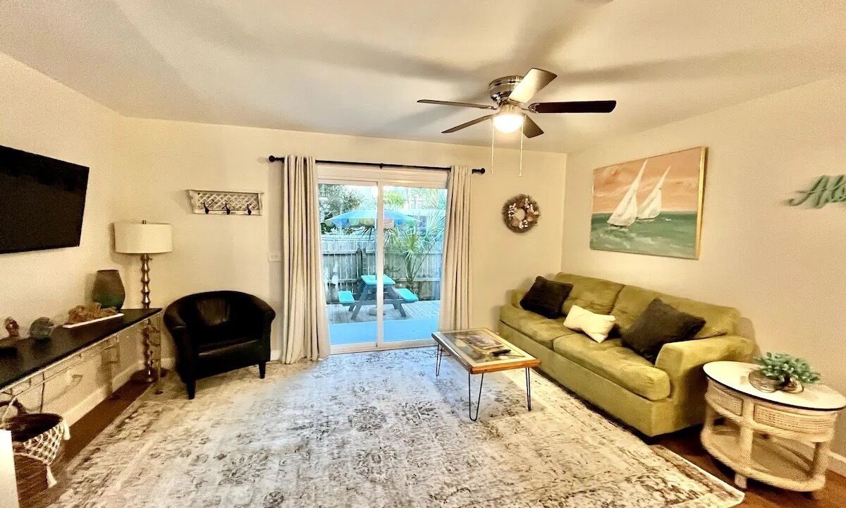 Photo of Livingroom in Bel Air