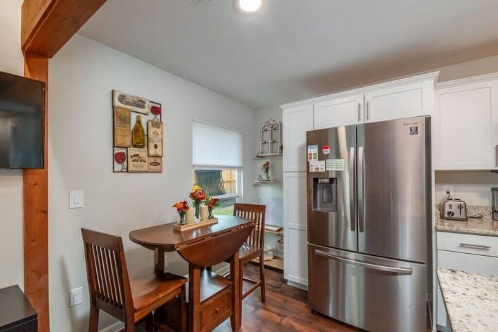 Photo of Kitchen in Historic District