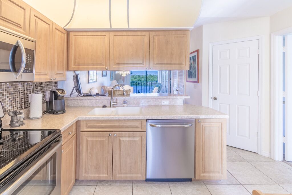 Photo of Kitchen in Hammock Bay