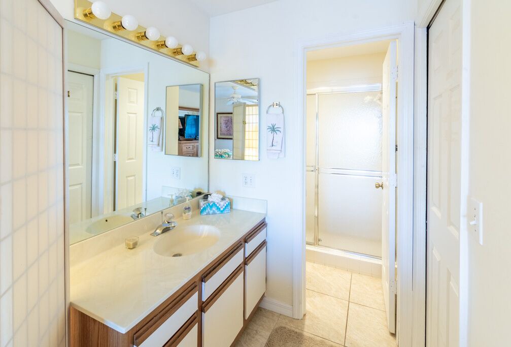 Photo of Bathroom in Hammock Bay