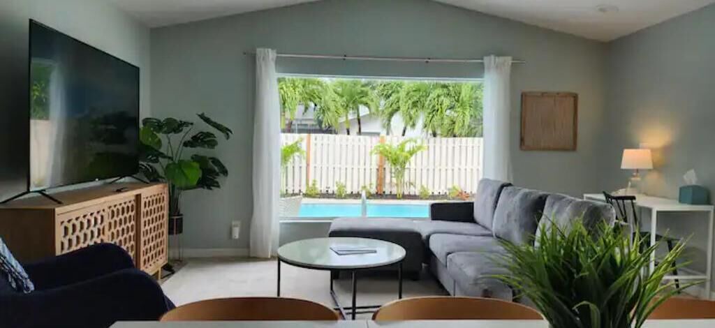 Photo of Livingroom in Indian Harbour Beach