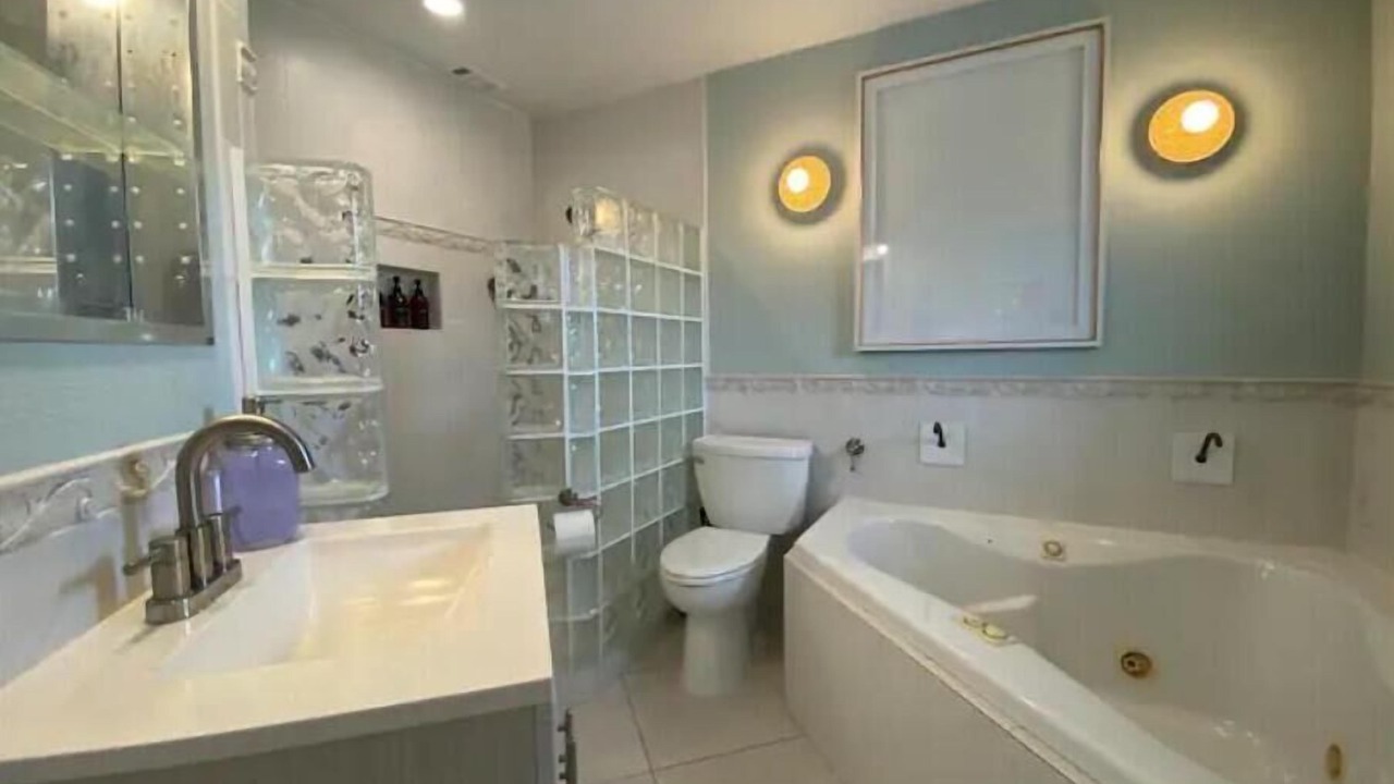 Photo of Bathroom in Indian Harbour Beach