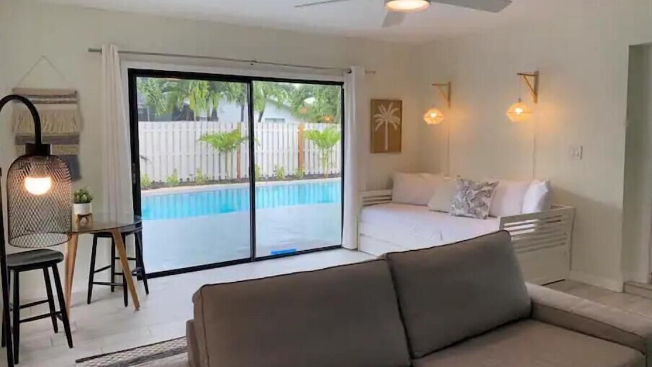 Photo of Livingroom in Indian Harbour Beach