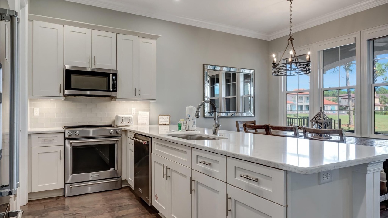 Photo of Kitchen in Baytowne Wharf