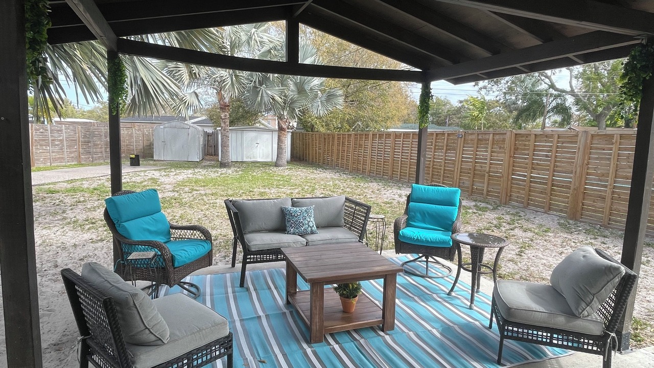 Photo of Patio Balcony in Meadowlawn