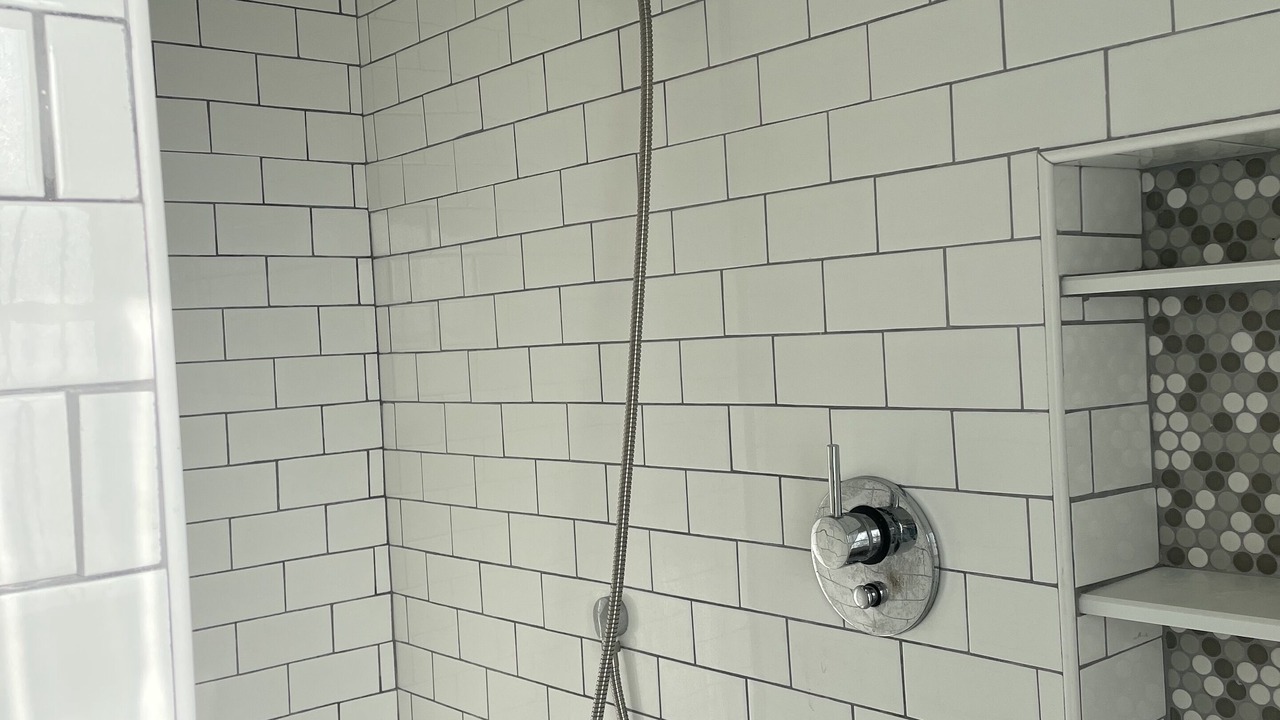 Photo of Bathroom in Meadowlawn