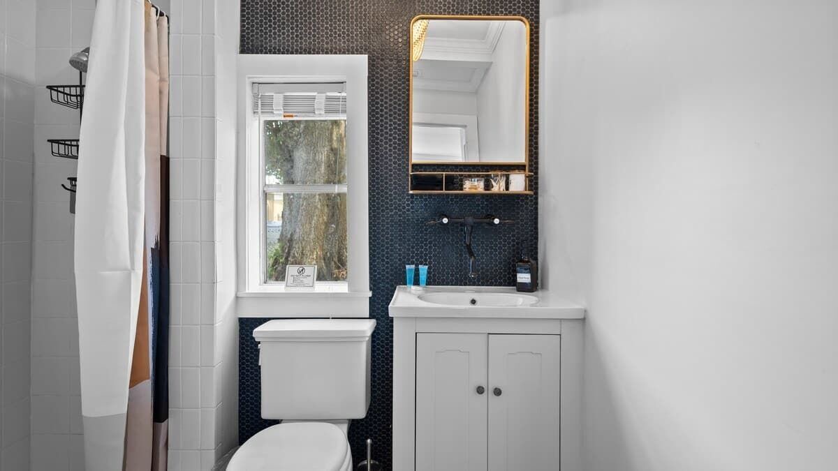 Photo of Bathroom in Riverside Heights