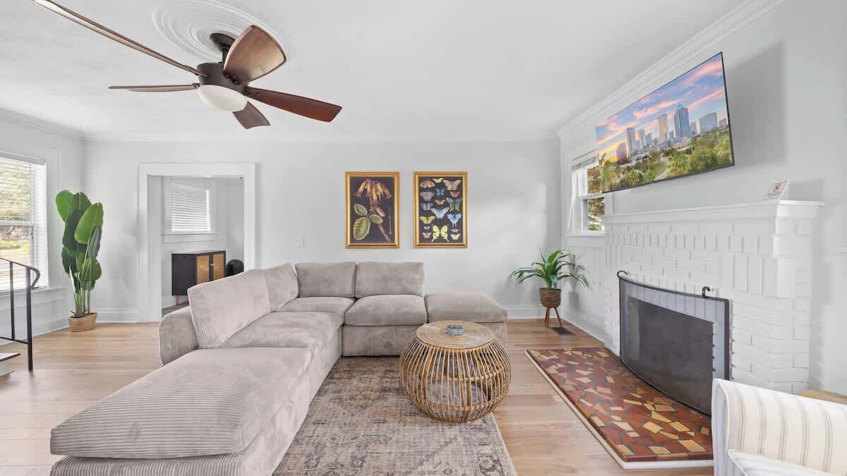 Photo of Bedroom in Riverside Heights