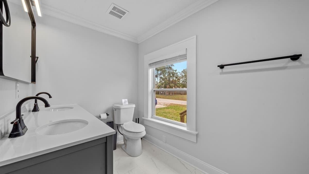 Photo of Bathroom in Riverside Heights
