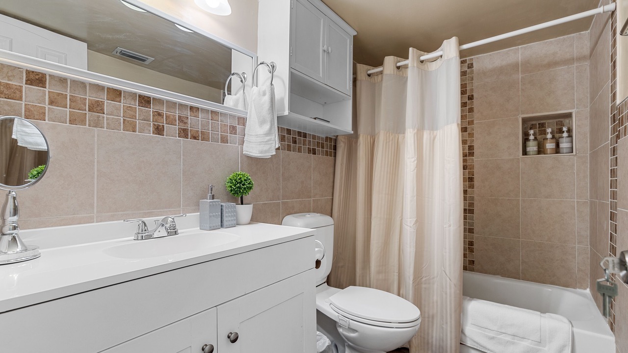 Photo of Bathroom in Pineapple Grove Arts District