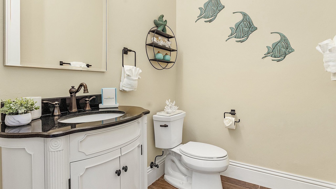 Photo of Bathroom in Mid Island