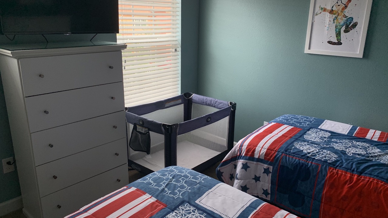 Photo of Bedroom in Lindfields
