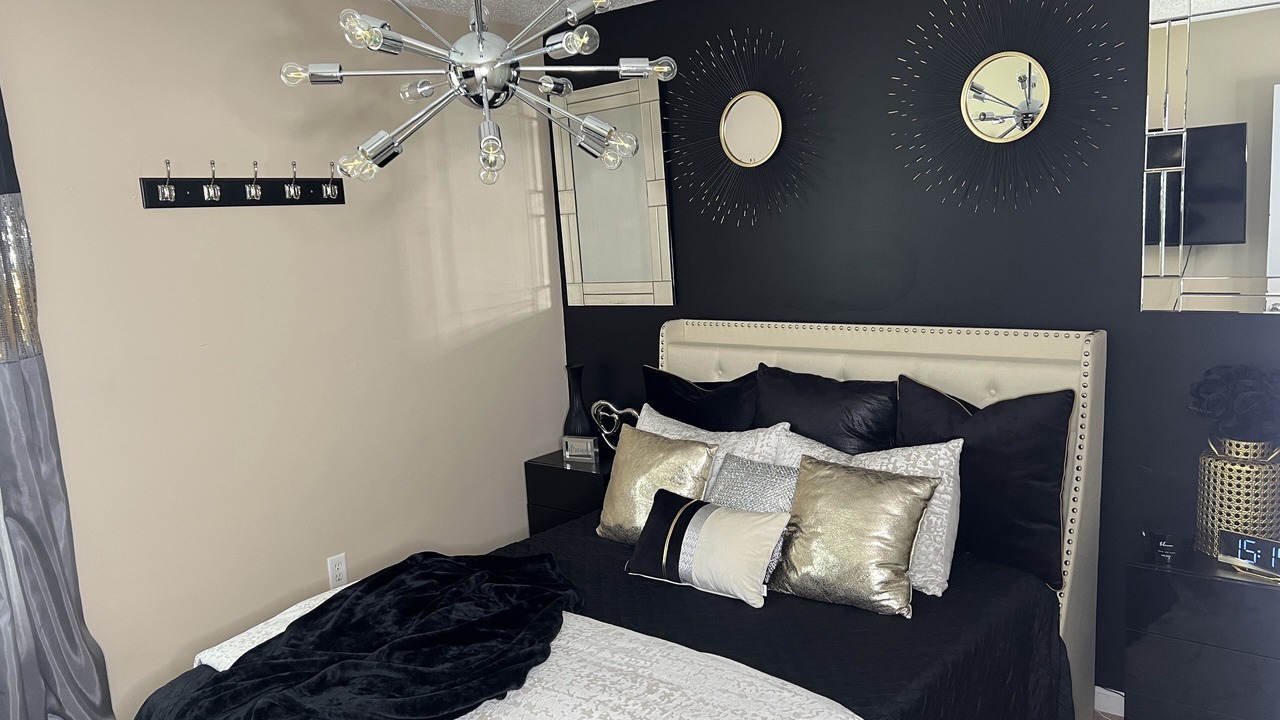 Photo of Bedroom in Westside