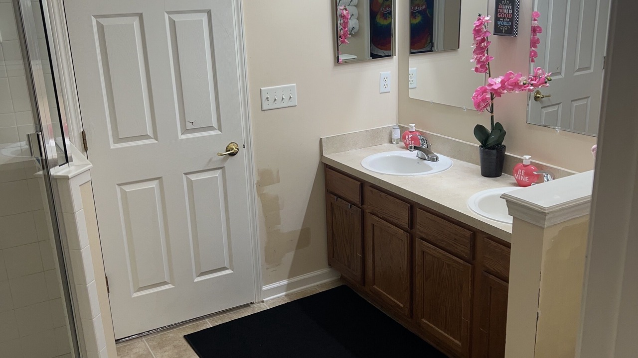 Photo of Bathroom in Westside