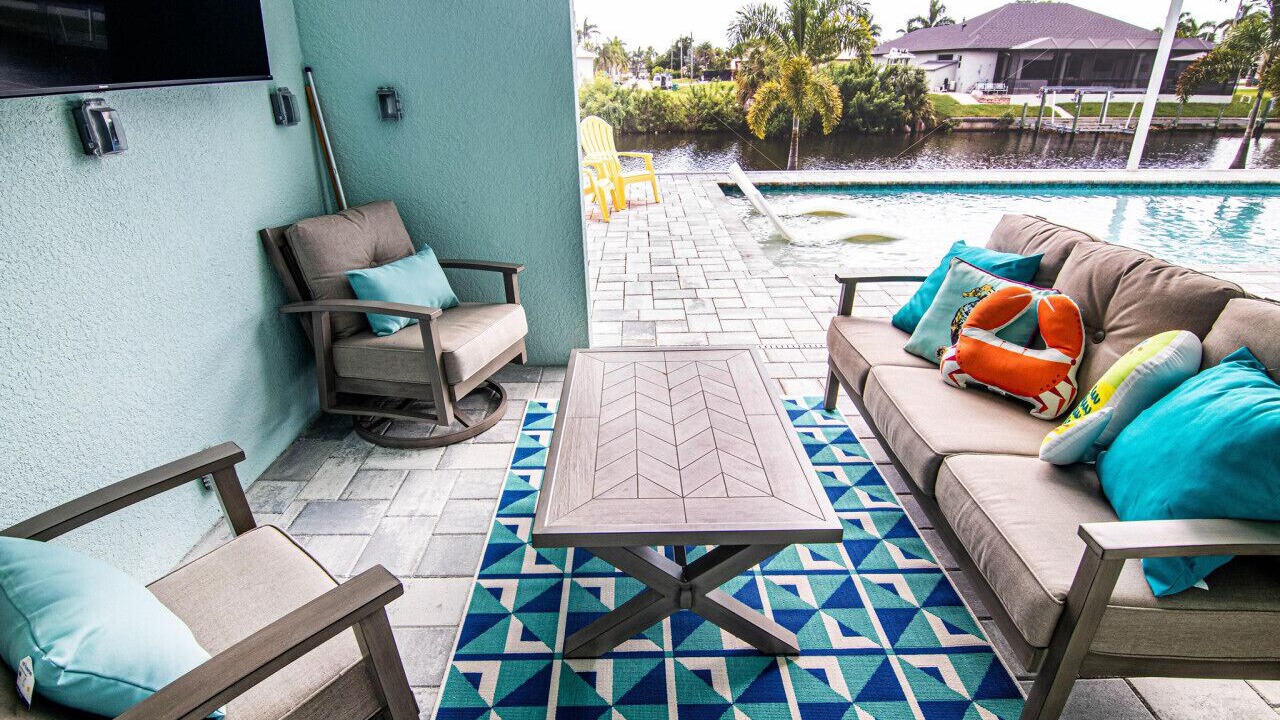 Photo of Outdoor in Pelican