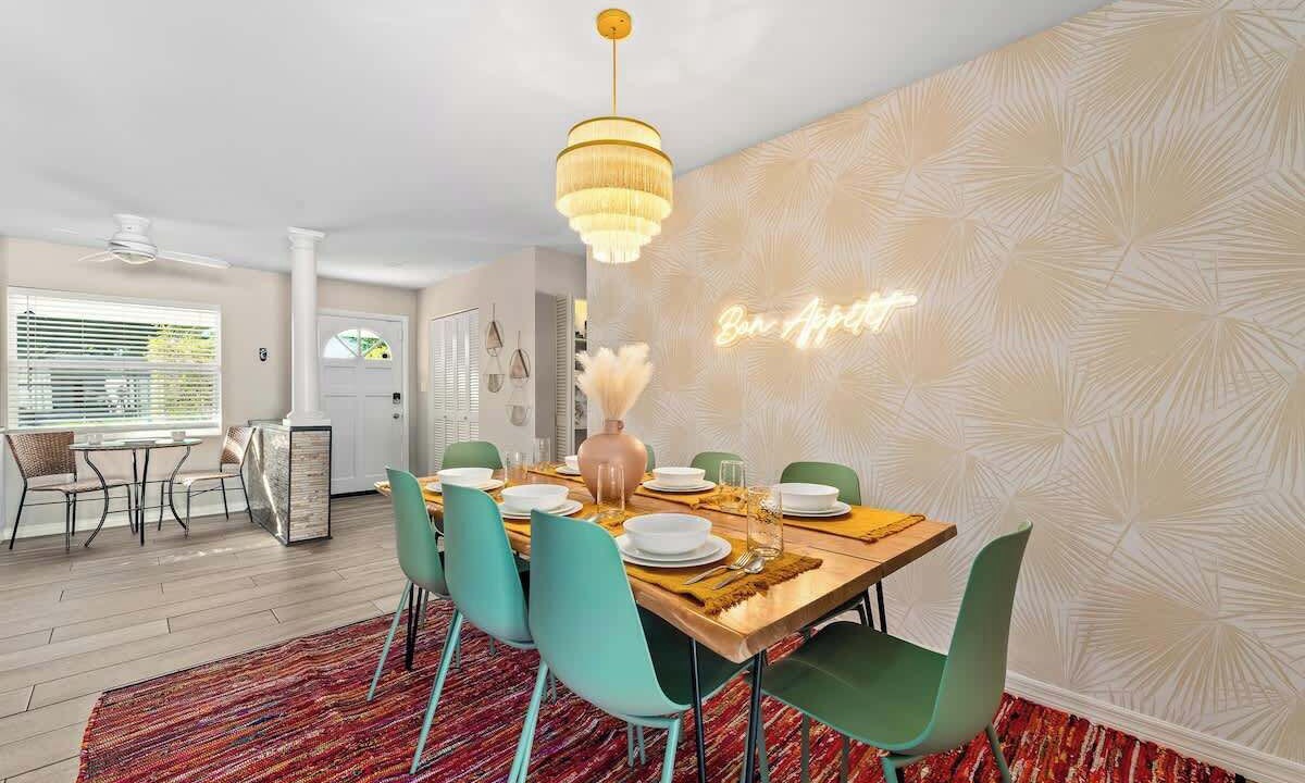Photo of Bedroom in Arlington Park