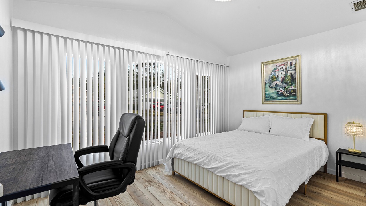 Photo of Bedroom in Lutz