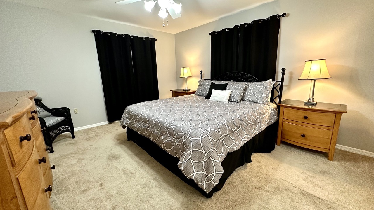 Photo of Bedroom in Taylor Creek