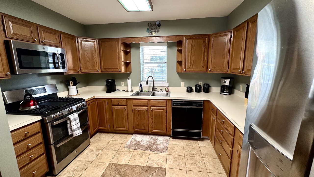 Photo of Kitchen in Taylor Creek