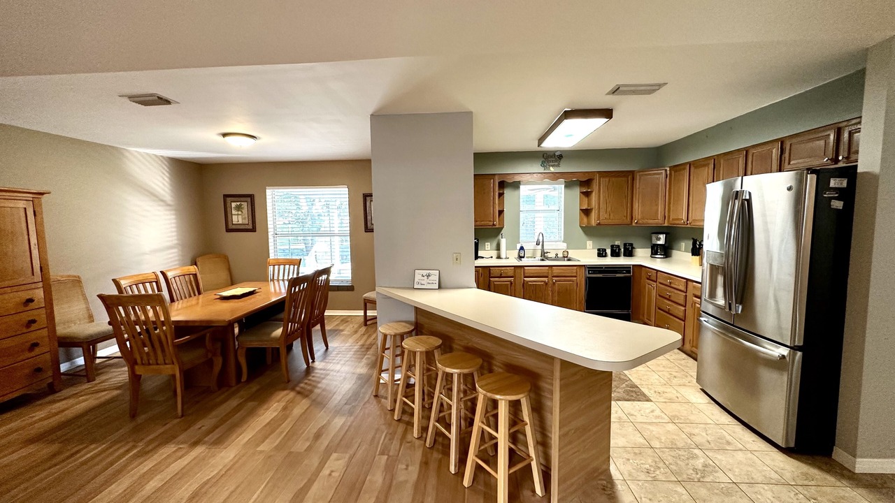 Photo of Kitchen in Taylor Creek