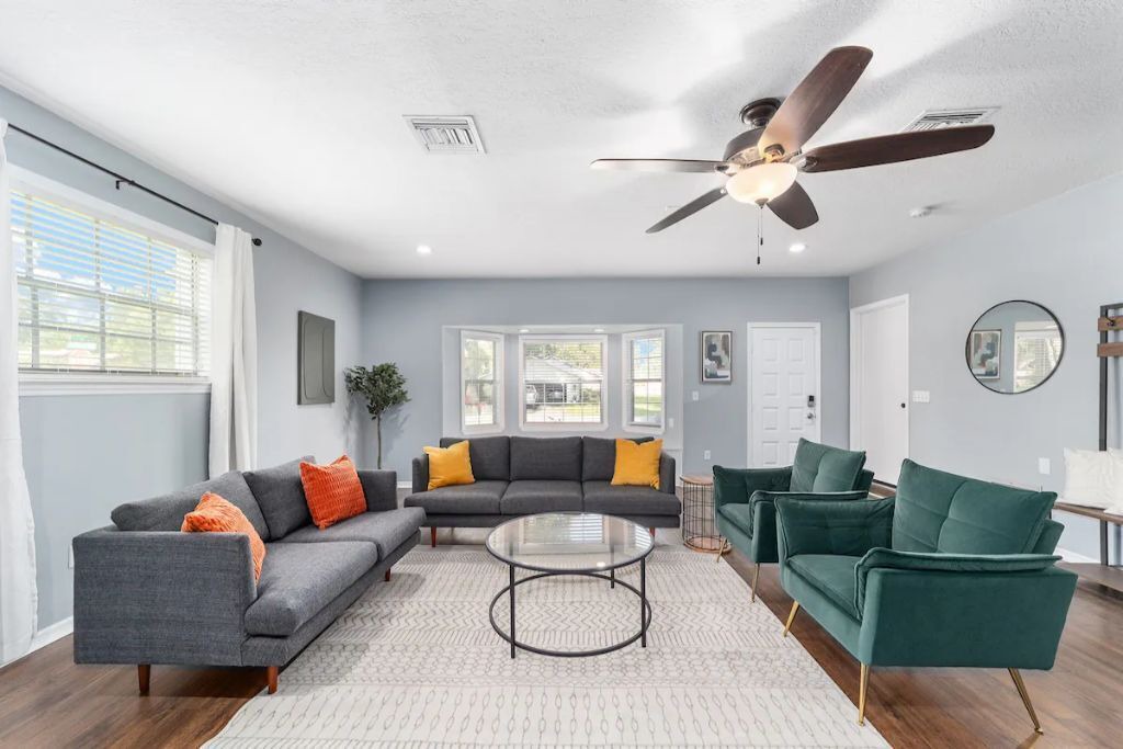 Photo of Livingroom in Fort King District