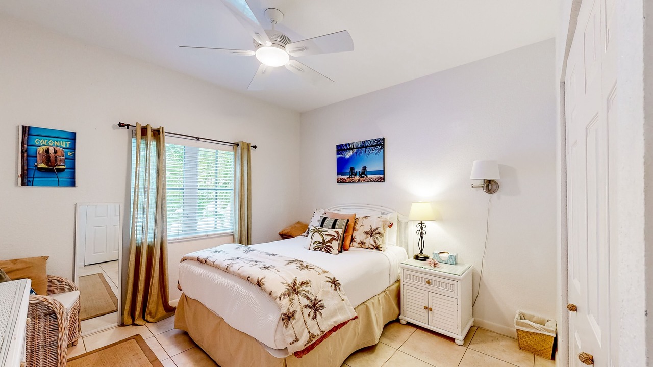Photo of Bedroom in Indian Waterways