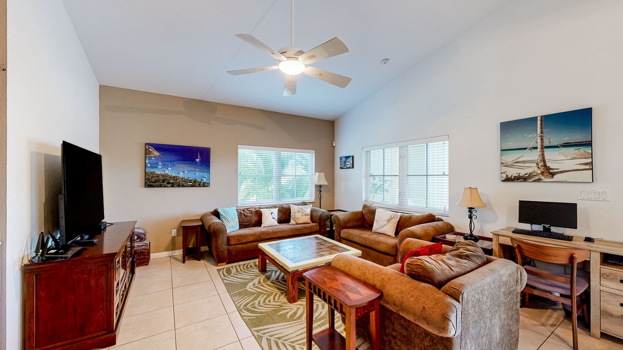 Photo of Livingroom in Indian Waterways